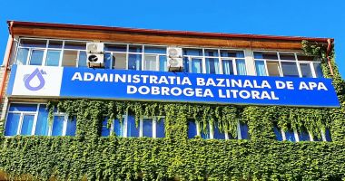 Stire din Social : Peste 2.000 de măsuri şi amenzi, aplicate pentru activitatea de pe plaje