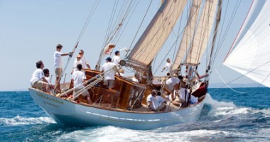 Stire din Sport : Peste 35 de yachturi, la startul Regatei Internaționale Poseidon-Kaliakria Cup 2014