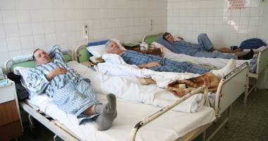 Stire din Sănătate : Peste 4.000  de constănțeni  au ajuns la spital de sărbători
