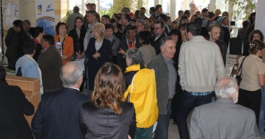 Stire din Social : Peste 400 de posturi, scoase la concurs la Bursa generală a locurilor de muncă din Constanța