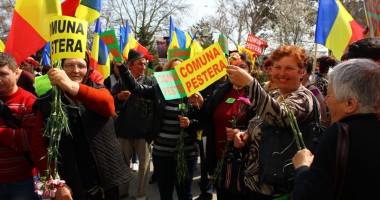 Peste o mie de locuitori din comuna Peștera au protestat la CJC - 2