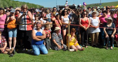 GALERIE FOTO. Președintele Traian Băsescu a participat la Ziua Comunei Peștera - 8
