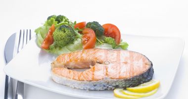 Stire din Sănătate : Beneficiile consumului de pește: organism sănătos și dietă cu rezultate!