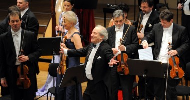 Stire din Cultură-Educație : Seară magică alături  de Strauss Festival Orchestra