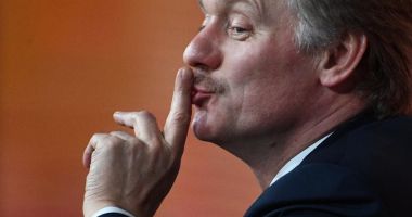 Stire din Actualitate : Furie la Moscova, după ce fiul purtătorului de cuvânt al lui Putin a fost fotografiat în Maldive