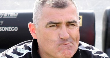 Stire din Sport : "Îmi reproșez că am preluat echipa în plin campionat"