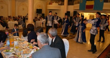 Galerie FOTO. Oaspeți americani la Kurban Bayramul organizat de UDTTMR - 4