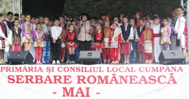 Stire din Politică-Administrație : Petrecere câmpenească organizată  de Primăria Cumpăna, în a doua zi de Paște