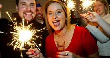 Stire din Social : Superstiții culinare de Revelion. Ce să mănânci ca să îți meargă bine în 2018