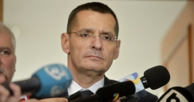 Stire din Eveniment : Petre Tobă, fostul ministru de Interne, audiat la DNA