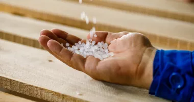 Petrochimia din Petromidia produce în premieră un nou sortiment de polimer - 2