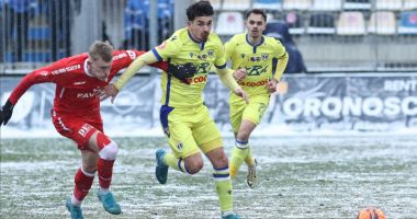 Stire din Sport : Petrolul Ploiești - UTA Arad 0-1, în Superliga României la fotbal