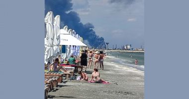 VIDEO / INCENDIU PUTERNIC LA PETROMIDIA - 2
