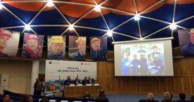 Stire din Eveniment : Dublă aniversare la Petromidia: cocsarii au depănat amintiri