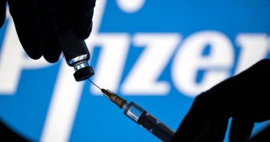 Stire din Social : Prima tranșă de vaccinuri Pfizer pentru copiii de 5-11 ani sosește marți în România