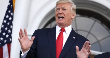 Stire din Actualitate : Phenianul compară amenințările lui Donald Trump cu lătratul unui câine