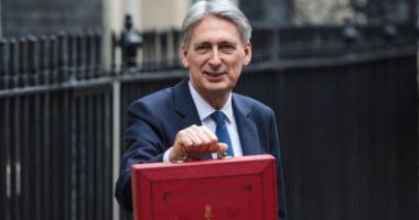 Marea Britanie va introduce un impozit de 2% pentru giganții internet, din 2020