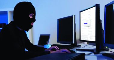Stire din Eveniment : Închisoare cu suspendare pentru bișniță cu bunuri luate din fraude informatice