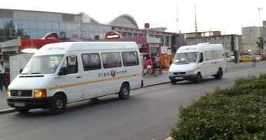 Galerie FOTO. MICROBUZELE private AU PRELUAT traseele RATC - 5