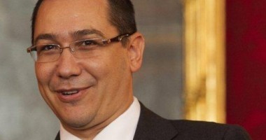 Stire din Politică-Administrație : Schimb de replici dure între Victor Ponta și Puiu Hașotti