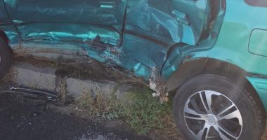 GALERIE FOTO / Accident rutier la Eforie. Două persoane au fost rănite - 3