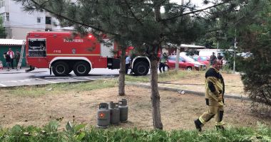 GALERIE FOTO / Incendiu în Medgidia. Intervin mai multe echipaje de pompieri - 6