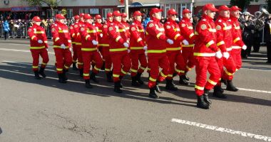 La mulți ani, România! Paradă militară pe bulevardul Alexandru Lăpușneanu / GALERIE FOTO - 9