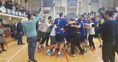GALERIE FOTO / UPDATE. Retragerea unui campion. Laurențiu Toma își încheie cariera de jucător - 16
