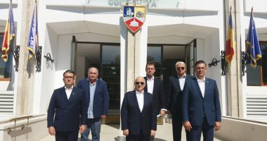 Felix Stroe și-a depus candidatura pentru Consiliul Județean - 2