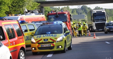 FOTO-VIDEO ȘOCANT / Șofer ROMÂN, ACCIDENT CUMPLIT în Franța! A rămas la volan, cu PICIOARELE RUPTE, până a fost descarcerat! - 6
