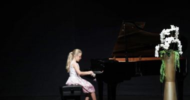 Stire din Cultură-Educație : Concursul „Piano Art” şi-a desemnat câştigătorii