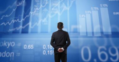 Stire din Economie : Investitorii de pe piața de capital vând în pierdere