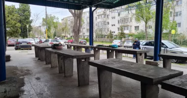 Aici a fost cândva viață! Piața I.L. Caragiale, abandonată de autorități - 3