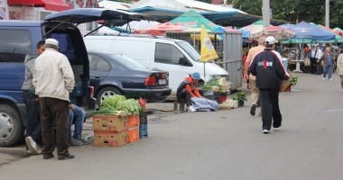Speculanții sufocă piețele constănțene - 5