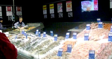 Stire din Economie : Kaufland și-a deschis piață de pește
