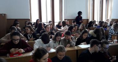 Picnic cu haiku-uri în limba franceză, la Colegiul Național "Mircea cel Bătrân" - 6