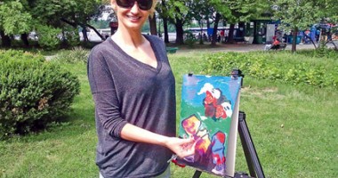 Stire din Monden : Julia Jianu, pictoriță de ocazie în Germania