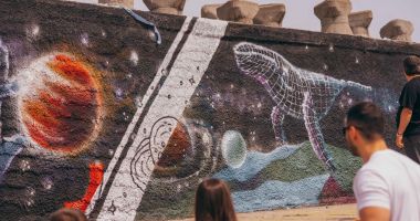 Stire din Cultură-Educație : Pictură murală de 50 de metri pe digul din Portul Tomis