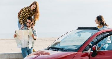Stire din Actualitate : Cum să te bucuri de o vacanță în țară dacă nu ai mașina ta: rent a car Otopeni
