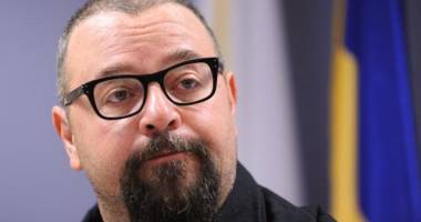 Decizie radicală, după tragedia din "Colectiv": "MĂ RETRAG DIN POLITICĂ!" - 2
