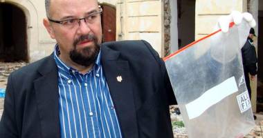 Stire din Eveniment : Cristian Popescu Piedone, arestat în dosarul "Colectiv"