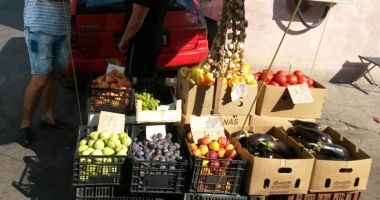 PRĂPĂD ÎN PIEȚELE CONSTĂNȚENE! Comercianți amendați drastic și lăsați fără marfă - 2