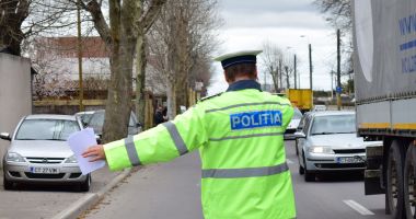 Pieton lovit de mașină, în zona unei școli din Constanța