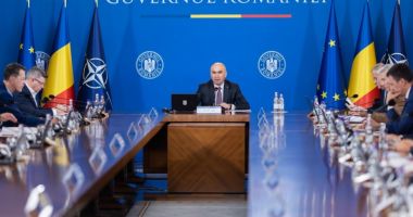 Stire din Social : Proiectul de lege privind plata pensiilor private a fost adoptat. Ce modificări au fost aduse
