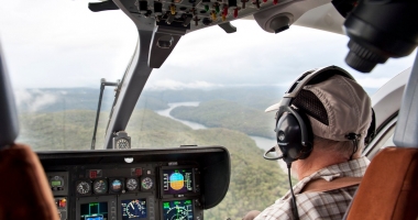 AVION DOBORÂT! PILOTUL DISPĂRUT