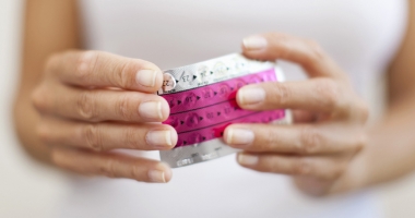 Stire din Sănătate : Pilulele anticoncepționale  cresc riscul de cancer