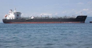 Stire din Economie : Crește numărul marinarilor răpiți de pirați în Golful Guineea. Printre ei sunt și români