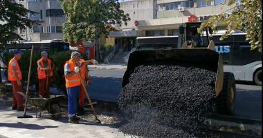 Continuă lucrările pe bulevardul Tomis. Se asfaltează pista de biciclete - 3