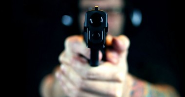 Pistolul cumpărat din Bulgaria i-a adus un dosar penal