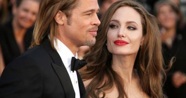Stire din Monden : Angelina Jolie, pregătită să renunțe la carieră